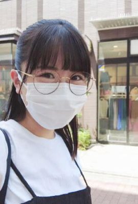 (Ảnh động) Kashiwagi Konatsu Lần đầu tiên cởi đồ cho bạn gái … Không thể tưởng tượng được vẻ đẹp trắng trẻo của bộ quần áo … (20P)