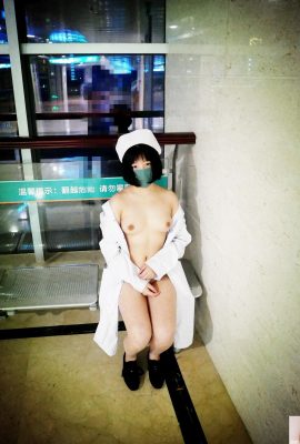 (Internet sưu tầm) Cô y tá nhỏ trong bệnh viện bí mật sữa boudoir dễ thương của Weibo (41P)