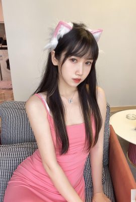 Coser nổi tiếng trên weibo không phải là mèo ngốc – cô vợ hồng hồng nhô ra trong phòng tắm 39P