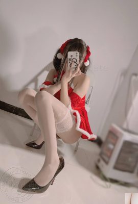 (Bộ sưu tập Internet) FuLiJi Xiaoning ghét “Chân lụa Giáng sinh” Độc quyền VIP (45P)