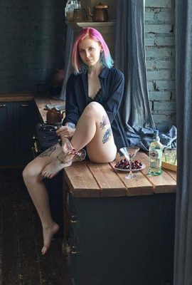 (Suicide Girls) Dolphie – Hoa Anh Đào (53P)