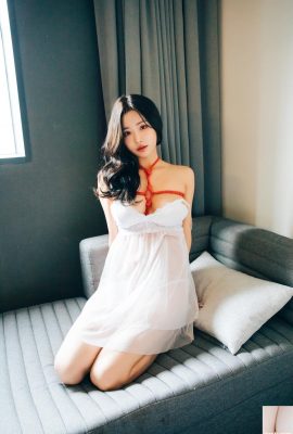 (YeonYu) Cô gái Hàn Quốc xinh đẹp và có dáng người dữ dằn (37P)
