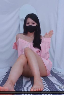Cô gái truyền hình Hàn Quốc – Bộ ngực (47P)