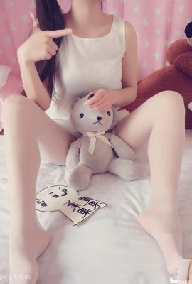 (Sưu tầm từ Internet) Cô gái weibo Xia Moguo có tay, chân và môi đỏ (27P)