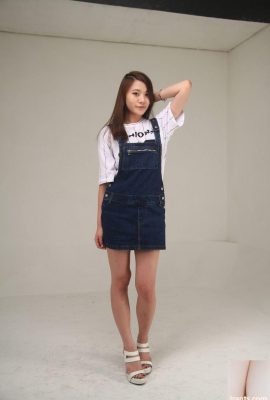 Người mẫu trẻ Hàn Quốc lột đồ – Yelin (48P)