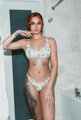 (Suicide Girls) 21/04/2023 – Skullo – Douse(42P)