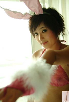 Những bức ảnh ngực đẹp táo bạo của cô hầu gái nhỏ đáng yêu Jiao Jiao (25P)