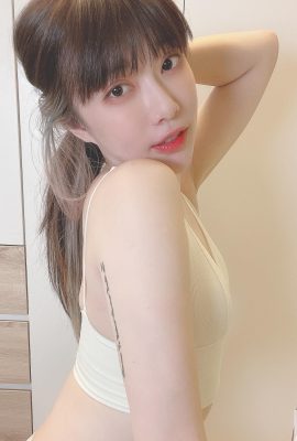 Hot girl ngực đẹp “Xia Hanzhi Xiaozhi” mạnh mẽ! Sự quyến rũ khiến người ta rất hưng phấn!  (10P)