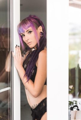 [Suicide Girls] Brighid – Chỉnh sửa tôi