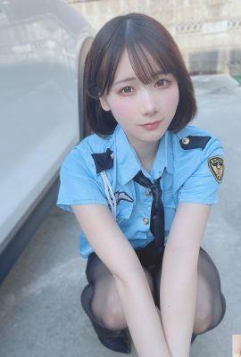 Cảnh sát Kenken muốn thể hiện (17P)