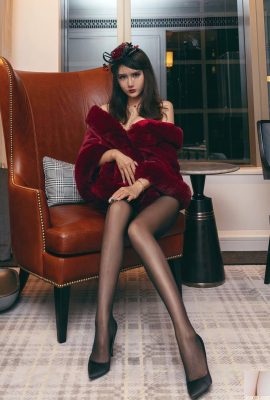Emily Yin Fei tất đen giày cao gót quyến rũ ngực khủng người phụ nữ trẻ đẹp chân dài giày cao gót gợi cảm (18P)