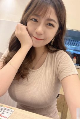 Hot girl ngực đẹp “Catherine Tingyi” khoe vóc dáng quyến rũ trong bộ ảnh gợi cảm (10P)