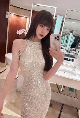 Hot girl “Amber Qianyu” sở hữu vóc dáng hoàn hảo, thách thức giới hạn ngoại hình. Cô gầy và chất liệu (10P)