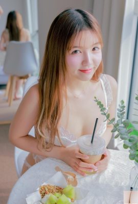 (Yoonvely) Khuôn mặt xinh đẹp, ngọt ngào và vòng một vẫn tuyệt vời. Điều này rất tốt (72P)