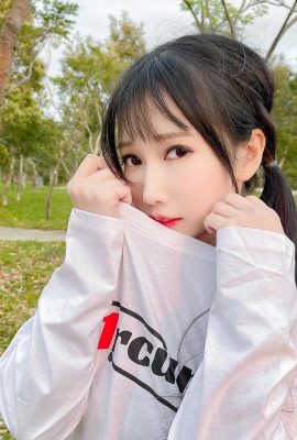 Hot girl “Yu Huang Yuwen” có gương mặt ngọt ngào say đắm và vóc dáng chuẩn không thể cưỡng lại (10P)