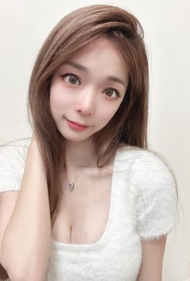 Hot girl “Chiao Tracy” có đôi mắt to long lanh và xuất thần giỏi. Bộ ngực trắng nõn và mềm mại hơn gà mái (10P)