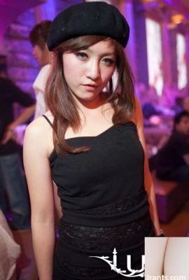 Hình ảnh phố hộp đêm tuần thứ 2 tháng 1 năm 2011 – Taipei Nightclub Crazy (11P)