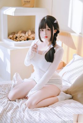 Coser@日Naijiao – Vợ quần jean (129P)