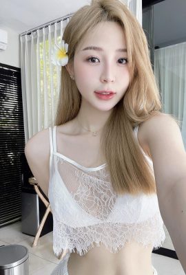 Hot girl Malaysia Kimberly có gương mặt xinh đẹp và thân hình nóng bỏng