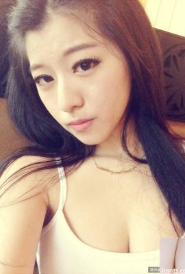 “Người đẹp mùa hè | Hot girl Ada Lin mặc bikini hở lưng (20P)