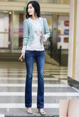 Cô gái mặc quần jeans ngây ngất-Jin Yaran (51P)