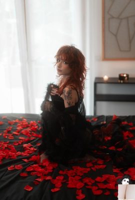 [Suicide Girls] Jan 20,2025 -Catfois – Nanh và Hoa Hồng  [48P]