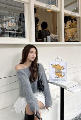 “Ha Geng_ENNAOUII” cho thấy bộ ngực và khuôn mặt mềm mại và mềm mại của cô ấy, cũng rất xuất sắc (23p)