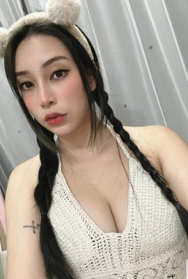 Đường cong quyến rũ “Yuliana” kích hoạt làn sóng khát (20p)