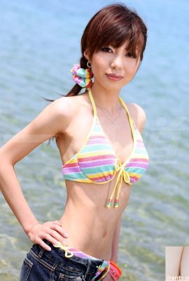 Sakurako: Gravure Idol Vol.057 Tôi đã quan hệ tình dục trên bãi biển lần đầu tiên (13p)