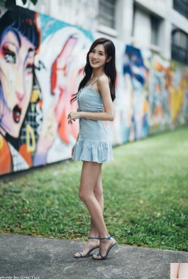 (Chân đẹp thêm) Người mẫu chân dài Zhang Yun trong váy ngắn màu xanh, giày cao gót, chân đẹp (53p)