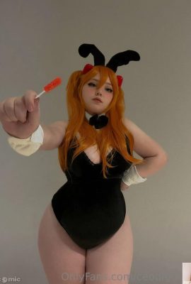 Giám đốc điều hành của Gothicc – Bunny Asuka (16P)