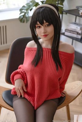 Girl xinh đẹp Donna – Yor (31p)