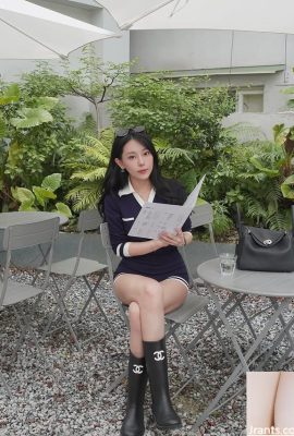 Giáo viên xinh đẹp “Kelly” có khuôn mặt tinh tế và một nhân vật đầy đặn để thu hút sự chú ý (11p)