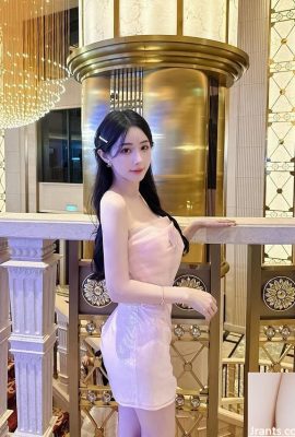 Phát sóng trực tiếp của cô gái xinh đẹp “Ula” có bộ ngực nóng bỏng và đẹp dưới khuôn mặt ngọt ngào của cô ấy (10p)