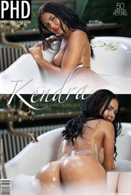[Photodromm.com] [2016-04-18]  Kendra – Một ngàn bong bóng II