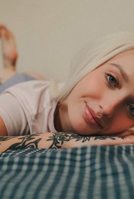 [Suicide Girls] Ngày 01 tháng 6 năm 2025 – Thelolaboop – Mắt phòng ngủ [42P]
