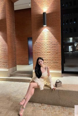 Cô gái siêu cay và ngọt ngào “Qian Hui” có tầm nhìn gây sốc quan điểm xấu xa (10p)