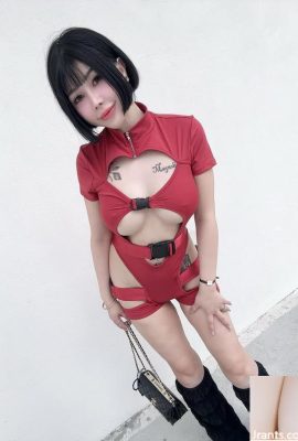 Cơ thể “Zhang CC” không chỉ gợi cảm mà còn quyến rũ … (10p)