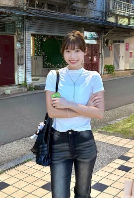 “Zhang Yi’en Jingjing” Làn da trắng nõn và dịu dàng rất quyến rũ và dáng người bụ bẫm rất bắt mắt (10P)