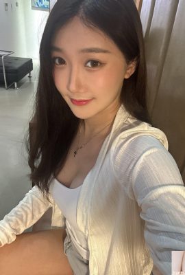 Vòng một đầy đặn và dáng người gợi cảm của “Bướm” đẹp đến từng khoảnh khắc (10P)