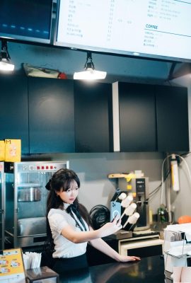 (Loozy) Yeeun 《Cô gái bán vé》 (120P)