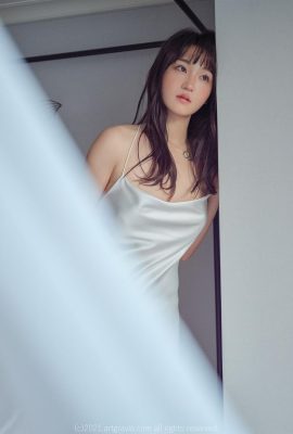 (Hendoong) Khuôn mặt thanh tú, dáng người ngọt ngào, dáng người quyến rũ (39P)