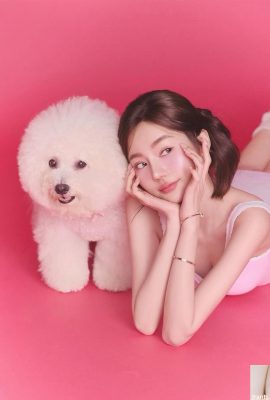 “Yang Yingxin” có vẻ ngoài trong sáng, ngọt ngào, toát lên vẻ quyến rũ khắp cơ thể (10P)