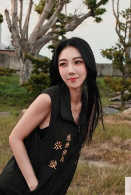 “Erica Zhang Xuân” có thân hình nóng bỏng khiến bạn không thể rời mắt khỏi cô ấy (10P)