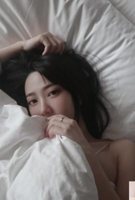 “Fifi Feifei” Rãnh sâu độc ác cám dỗ và thân hình xinh đẹp lộ diện (10P)