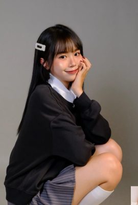 “Winnie Zhizhi” có nụ cười ngọt ngào và đôi mắt điện quyến rũ không thể ngăn cản (10P)