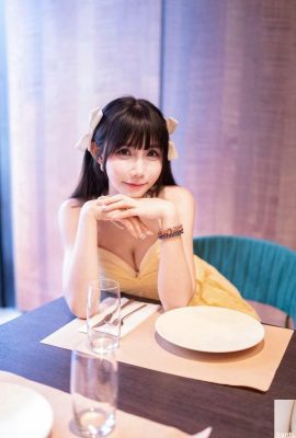 Vóc dáng hoàn hảo của “Qiao Qiaoer QQE” trở thành tâm điểm chú ý (10P)