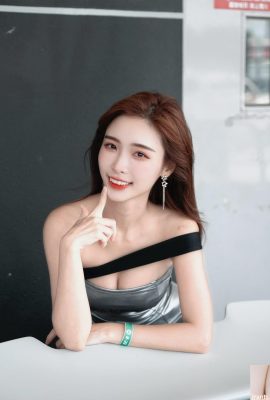 “Qiu Shushu” có khuôn mặt ngọt ngào, đôi mắt ngấn nước và đôi mắt siêu hút mắt (10P)