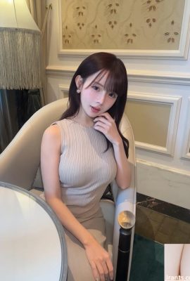 Chú ngựa nhỏ “Qian Qian” có những đường cong quyến rũ và bắt mắt! Đôi mắt quyến rũ đầy điện (10P)