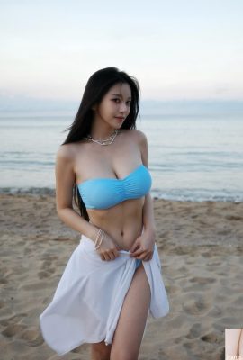 Cô gái xinh đẹp với đôi mắt to “Cai Ruixue” có rãnh sâu trên ngực và bộ ngực to đến mức sắp tràn ra ngoài (10P)